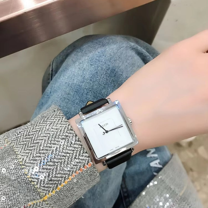 Women's Casual Square Case Leather Strap Quartz Wristwatch