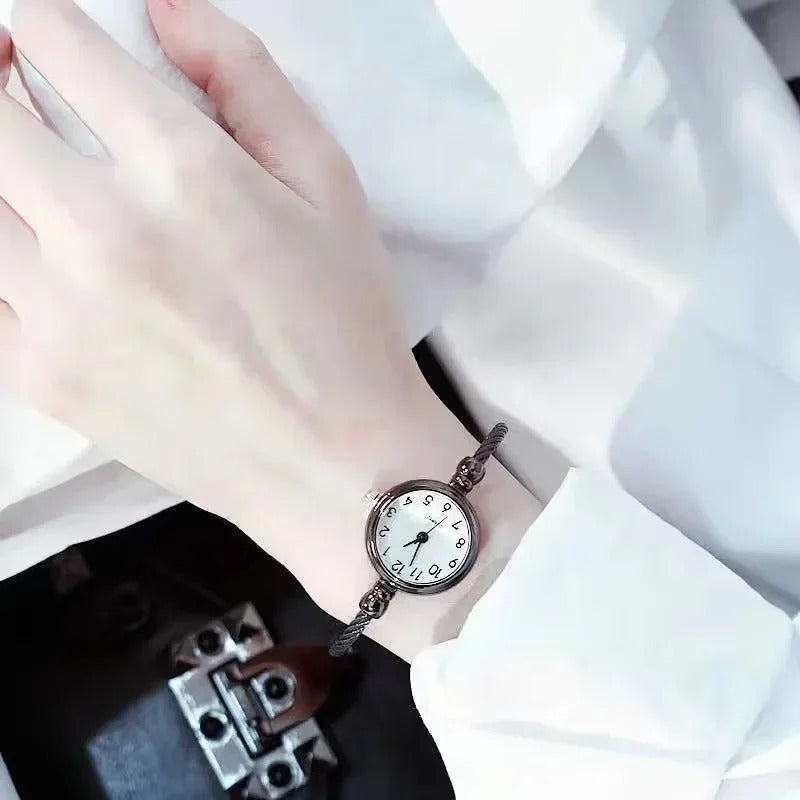Women's Delicate Small Dial Twisted Metal Strap Wristwatch