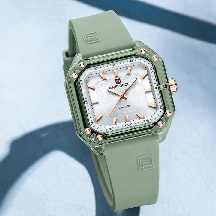 Modern Sporty Design Square Case Casual Fashion Watch