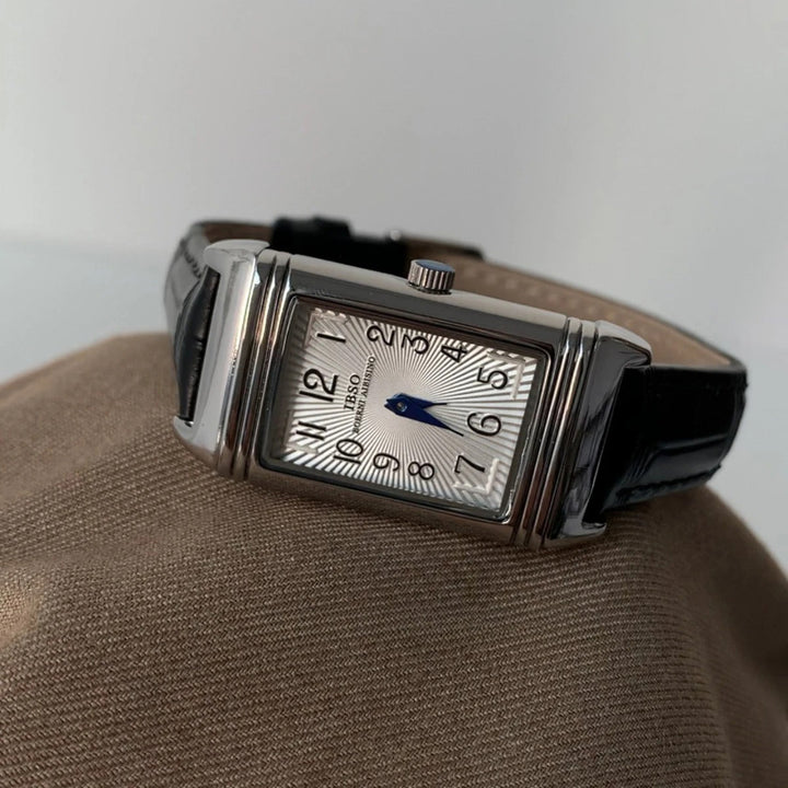 Women's Exquisite Slide Design Genuine Leather Quartz Watch