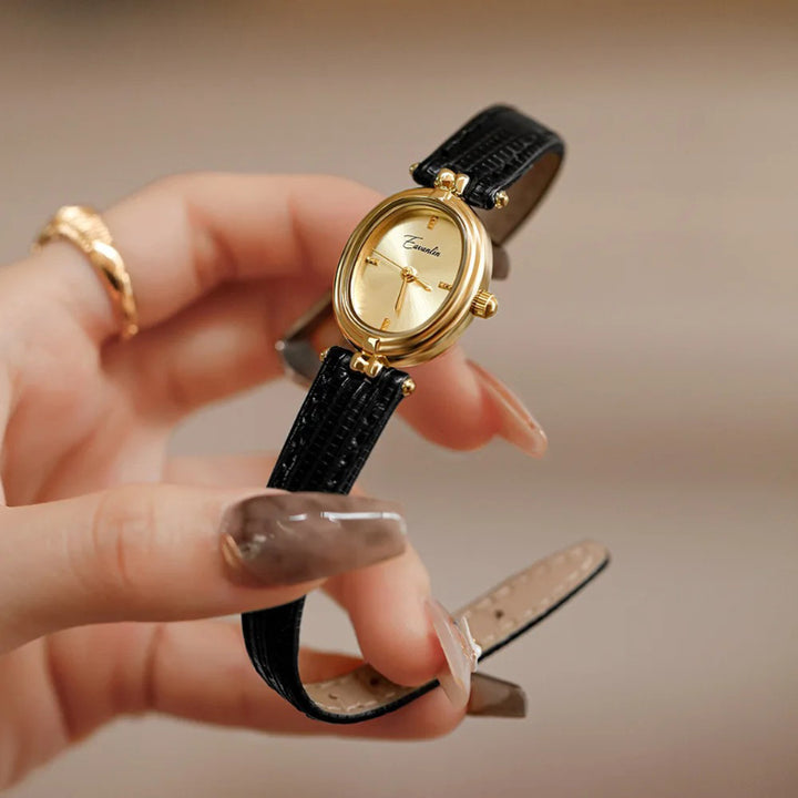 Retro Style Quartz Watch with Comfortable Leather Strap for Women
