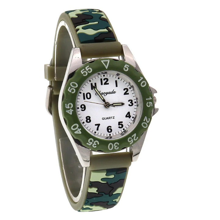 Adventure-Ready Camouflage Silicone Strap Quartz Watch for Kids