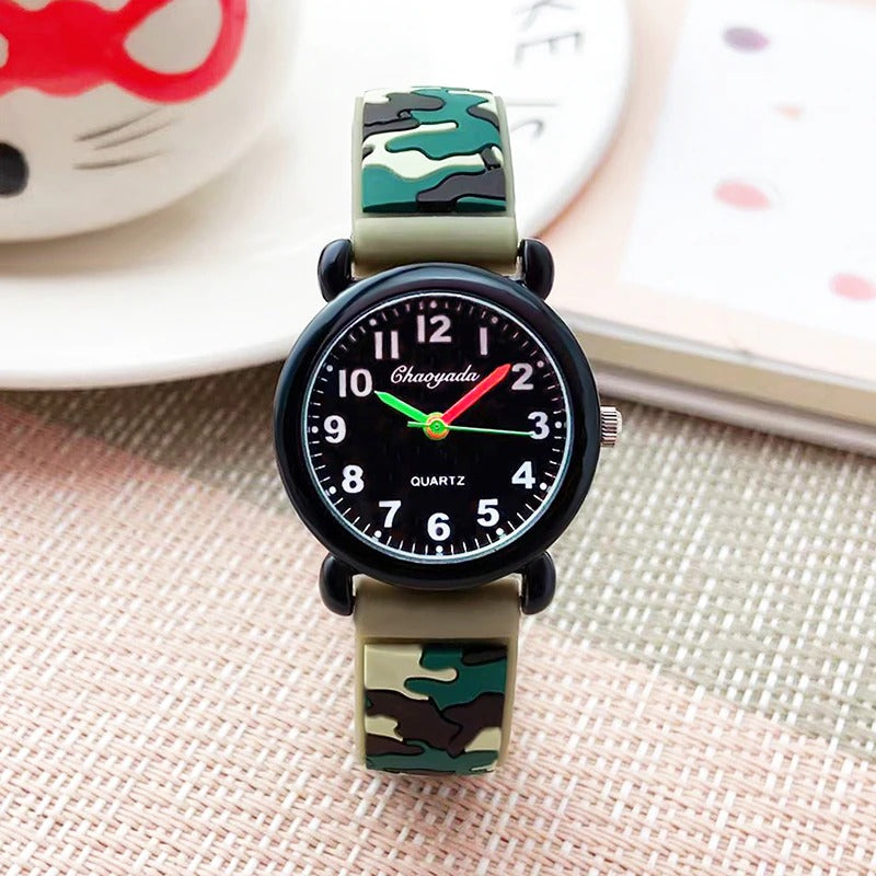 Cool Water-Resistant Watches with Camouflage Silicone Strap For Boys