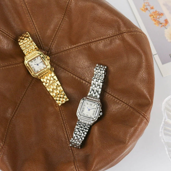 Classic Style Roman Numerals Dial Quartz Watches