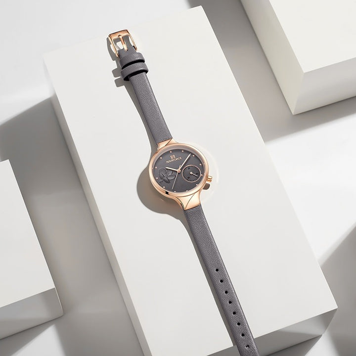 Classic Design Flower Bloom Dial Vegan Leather Strap Quartz Watches