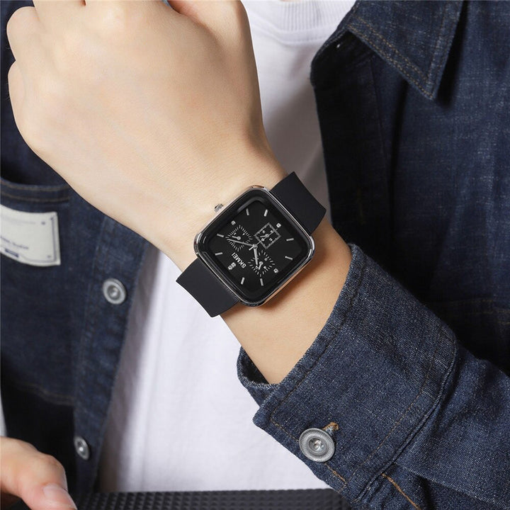 Square Case Inlaid with Brilliant Rhinestones Scale Quartz Watches