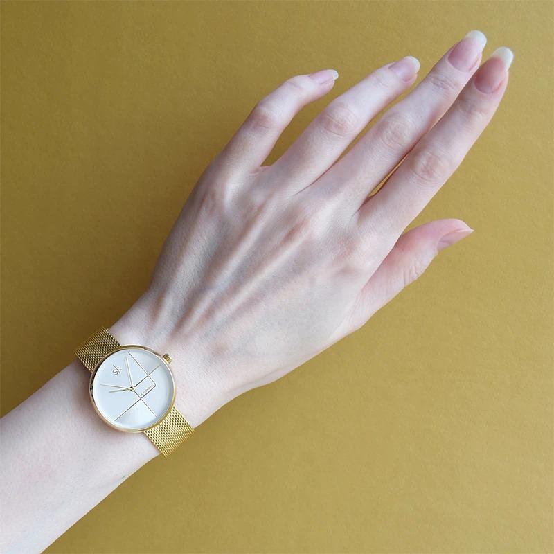 Watch - Numberless Geometric Dial In Mesh Strap Quartz Watch