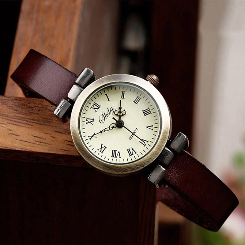 Watch - Vintage Quartz Watch In Roman Numeral