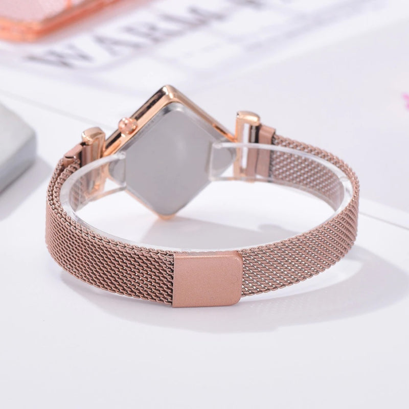 Unique Diamond-Shaped Dial with Magnetic Buckle Steel Mesh Strap Quartz Watches